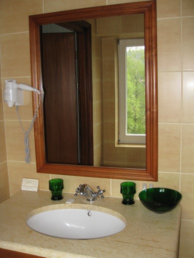 n_07.57.04 Hotel Zamek na skale.jpg